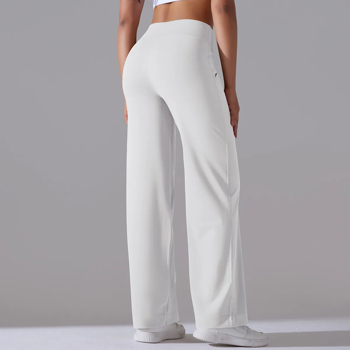 Venta Al por Mayor Logotipo Personalizado Mantequilla Verano Suave Sin Costuras Ropa Deportiva Ajustada a la Piel Fitness Niñas Cintura Pantalones de Yoga para Mujer Scrunch Mantequilla Entrenamiento Suave Leggings de Yoga para Mujer