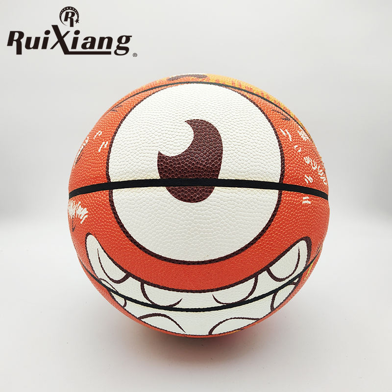Baloncesto Pintado con Aerosol Colorido Personalizado para Fanáticos Creativos