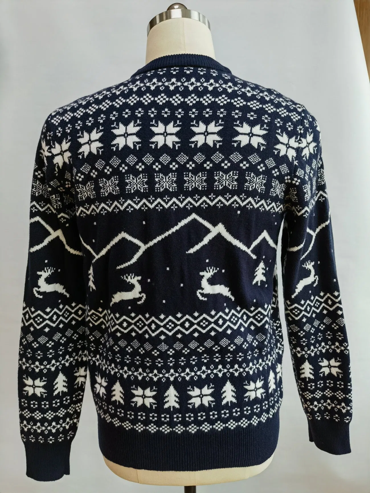 Prendas de punto de moda Jacquard Christmas Men & prime; Suéter de punto Suéter Ropa de punto masculina