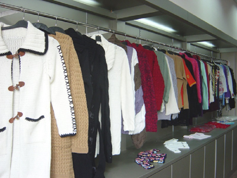 Cárdigan de punto de ganchillo de moda para mujer y primer suéter de punto con diseño Jacquard