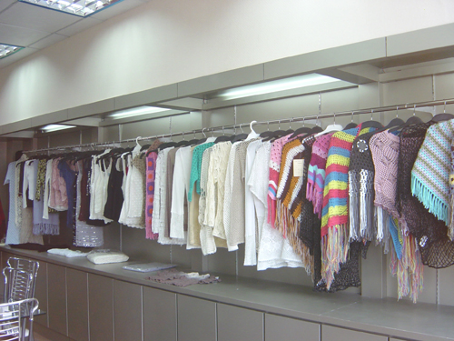 Cárdigan de punto de ganchillo de moda para mujer&amp;prime;s Ropa de suéter de punto