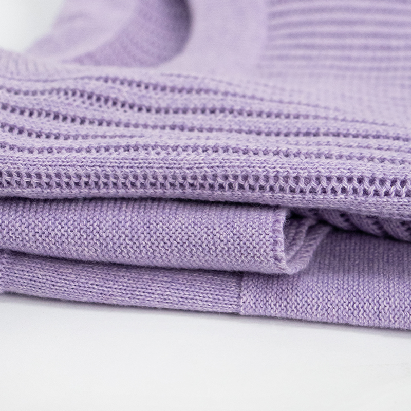 Suéter de manga corta Suéter de camiseta de jersey de mujer&prime;s a granel