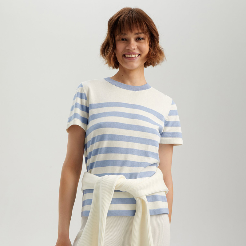 Suéter Informal de Manga Corta a Rayas para Mujer&amp;prime;Top de punto de Verano con Cuello Redondo &amp;ndash; Estilo Moderno