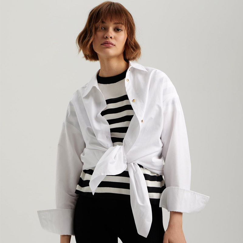 Suéter Informal de Manga Corta a Rayas para Mujer&amp;prime;Top de punto de Verano con Cuello Redondo &amp;ndash; Estilo Moderno