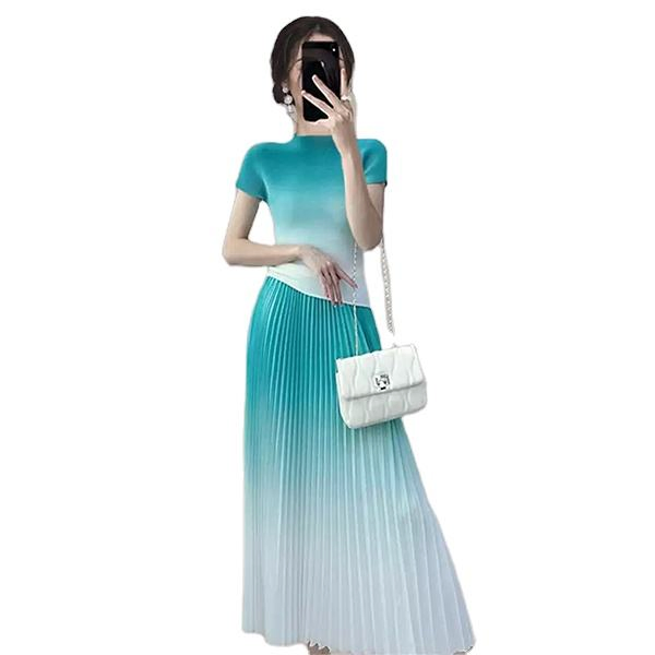 Elegante Falda Plisada Degradada y Conjunto Superior para Mujer