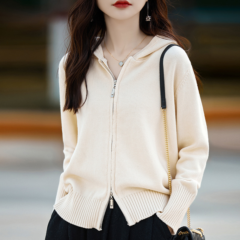 Logotipo de Bordado de Patrón Personalizado Cárdigan de Suéter Estándar de Punto Corto de Seda y Cachemira de Lana Informal de Color Sólido para Mujer Producto