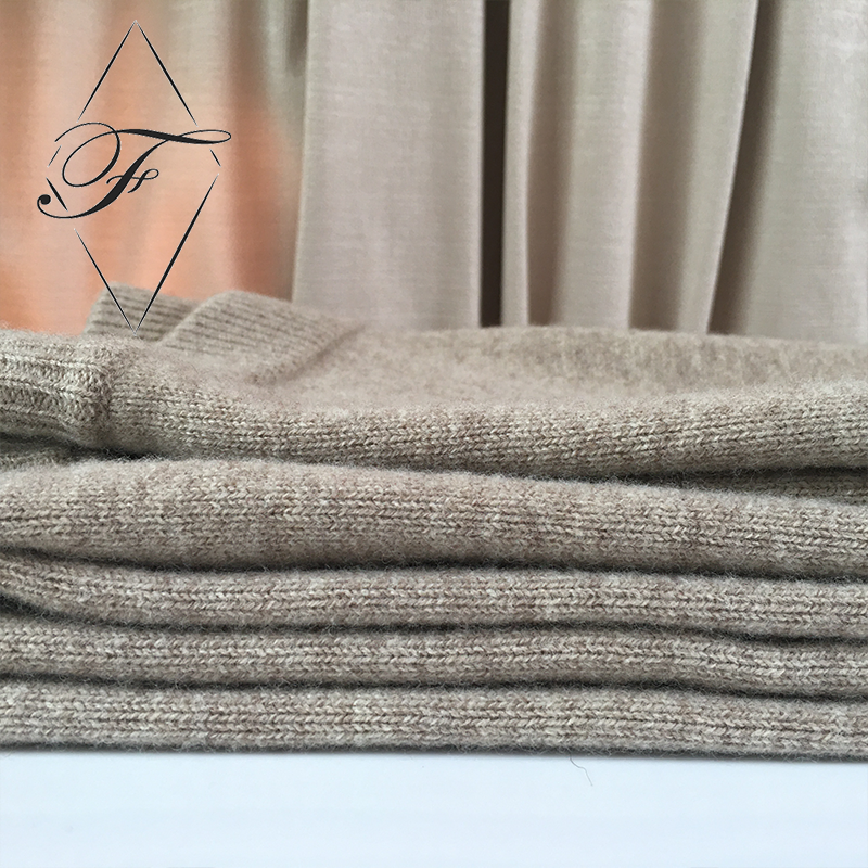 Pantalones de Punto de Lana de Cachemira de Diseño de Moda con Bolsillos Laterales.