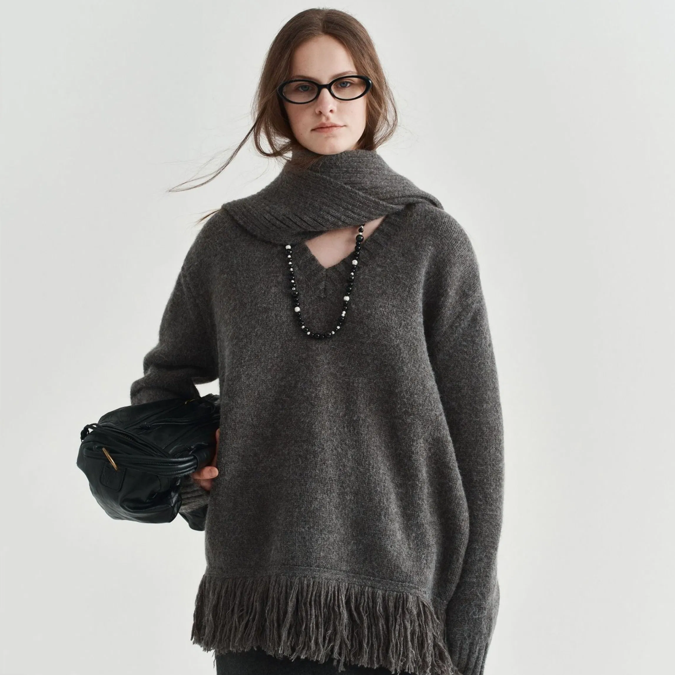 Suéter de lana Gris personalizado para Mujer con Bufanda con Borlas