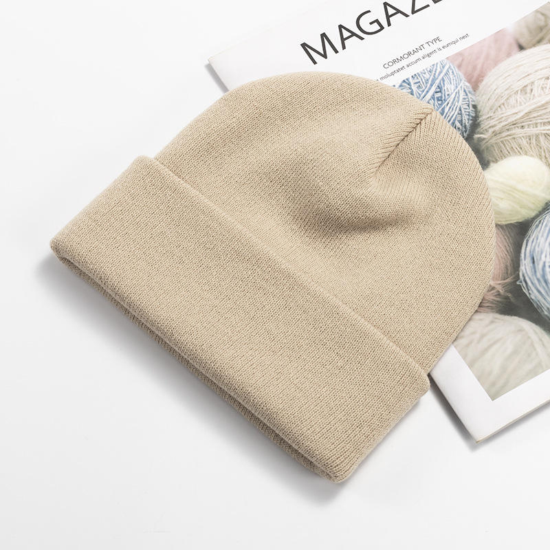 Gorro de punto Cálido de Invierno de Color Sólido con Logotipo Bordado de Moda Personalizado